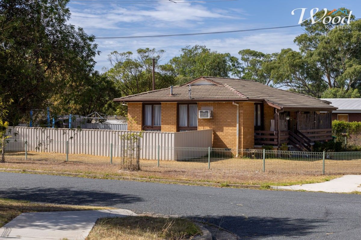 932 Captain Cook Dr, North Albury NSW 2640, Image 2