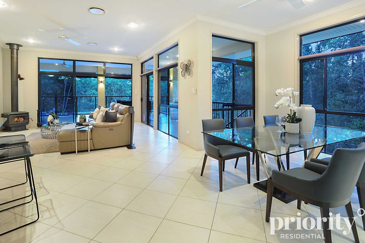 47 Bowers Road South, Everton Hills QLD 4053, Image 2