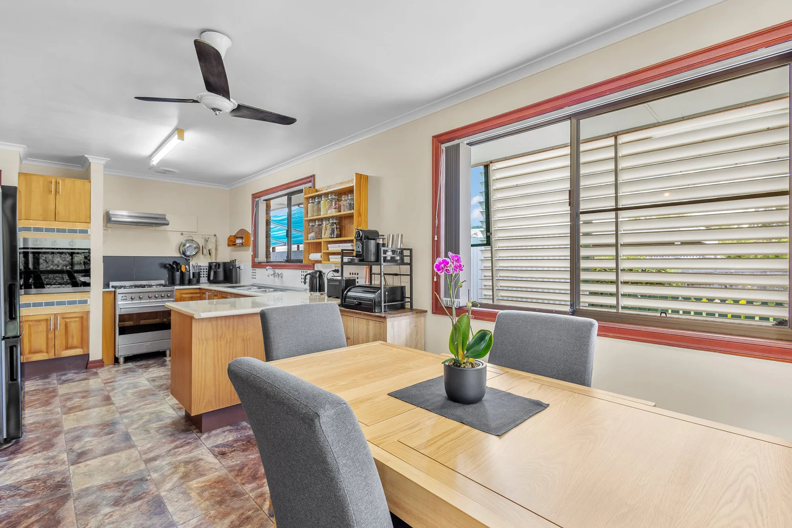 Additional image 5 of 54 Lenthall Street, Aldershot QLD 4650