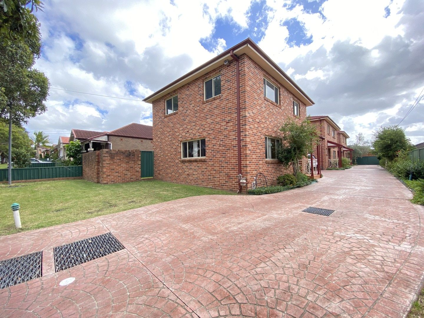 3 bedrooms Townhouse in 3A Lilac Street PUNCHBOWL NSW, 2196