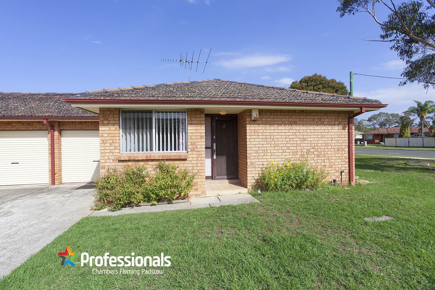 8/108 Oxford Road, Ingleburn NSW 2565, Image 0