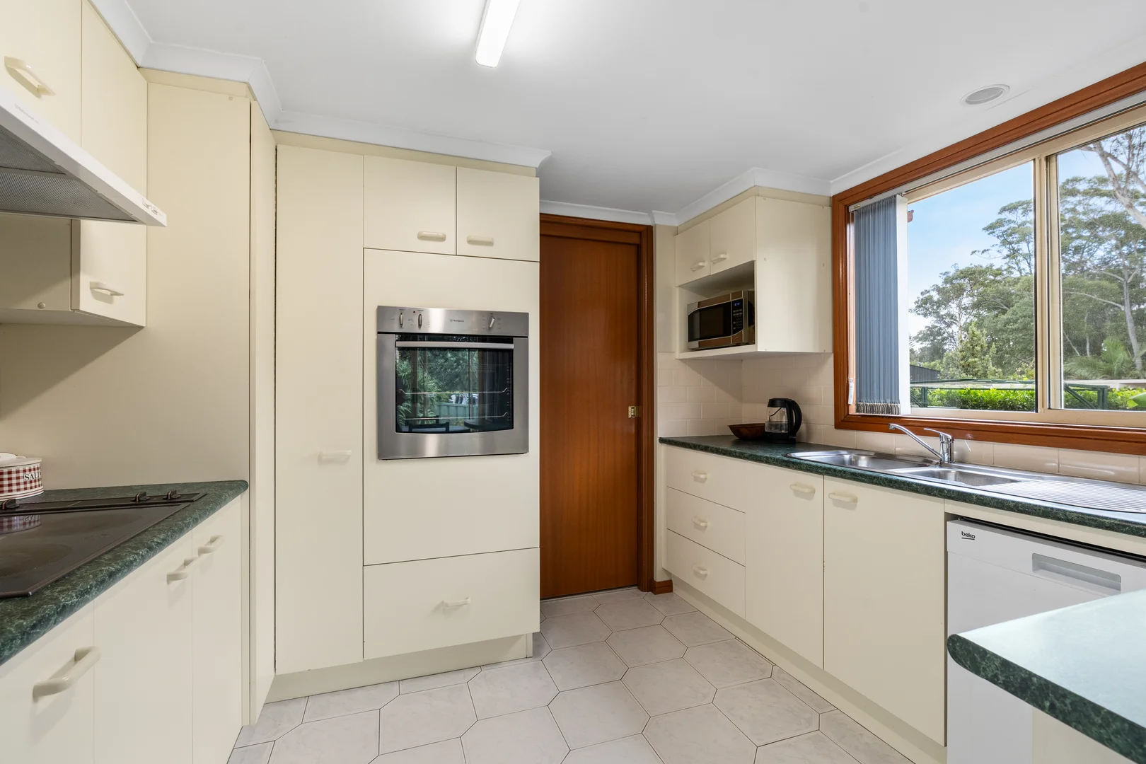 Additional image 5 of 2/46 Ocean Street, Mollymook NSW 2539