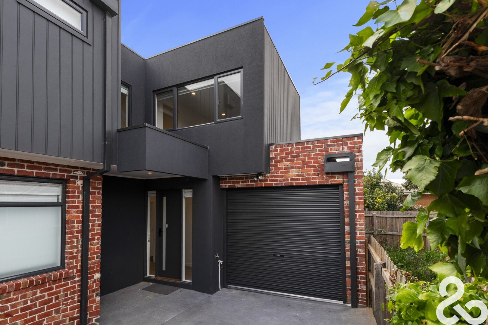 4 bedrooms Townhouse in 3/4 Aberdeen Street RESERVOIR VIC, 3073