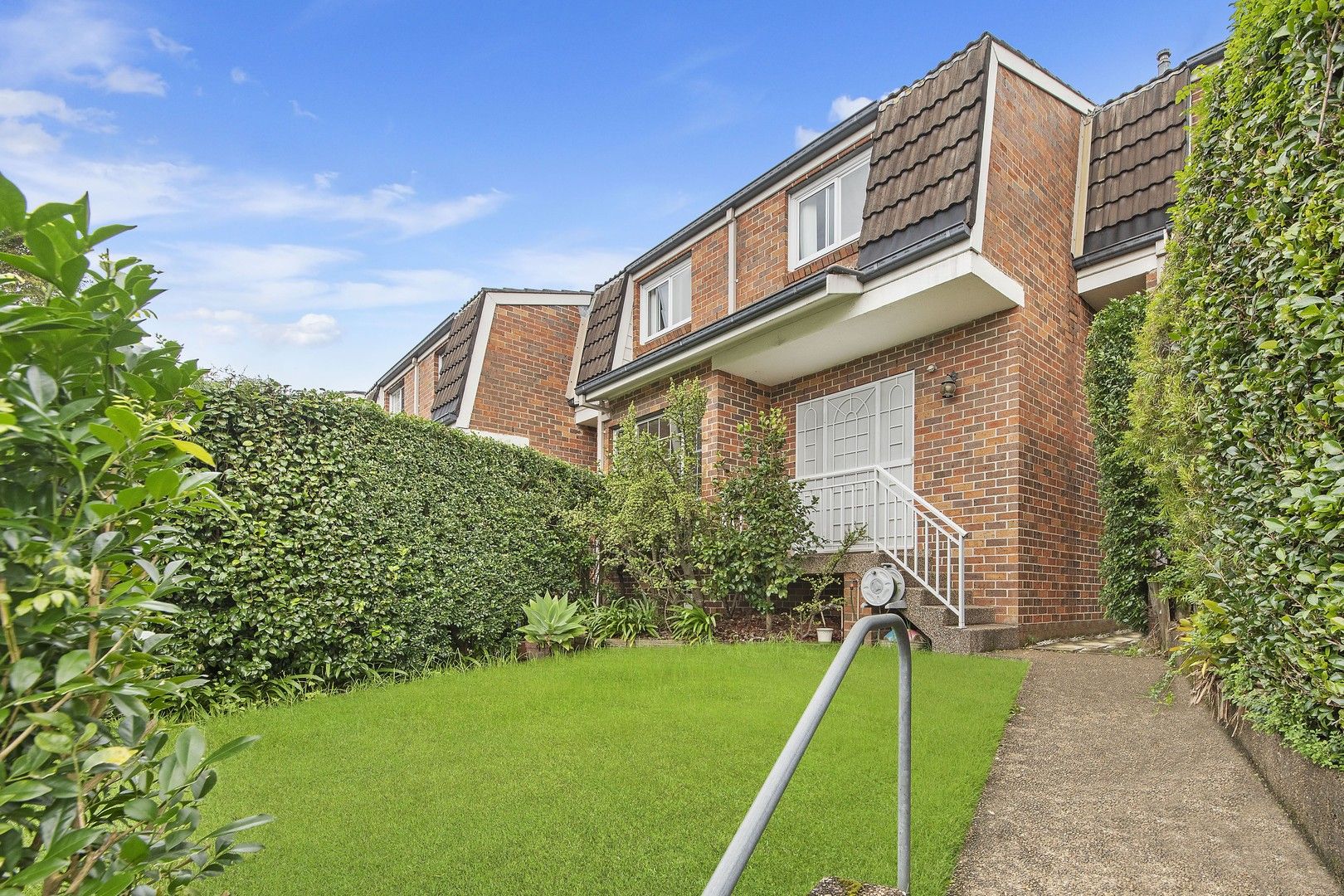 3 bedrooms Townhouse in 2 / 2 Mildred Avenue HORNSBY NSW, 2077