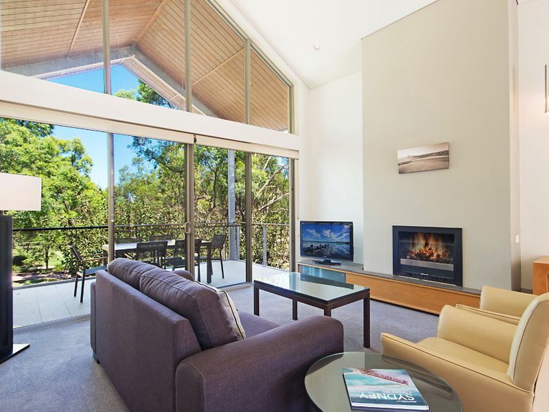 230/29 Claret Ash Drive, Pokolbin NSW 2320, Image 2