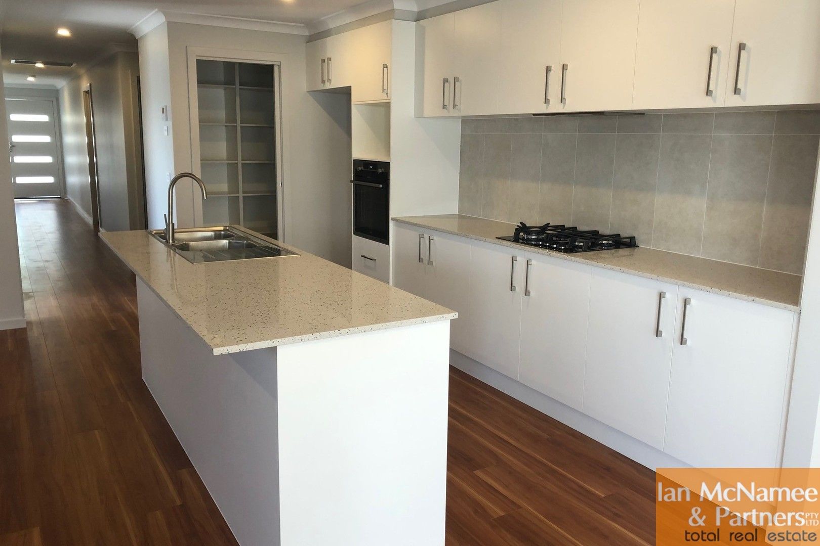 4 bedrooms House in 9 Oxalis Street JERRABOMBERRA NSW, 2619