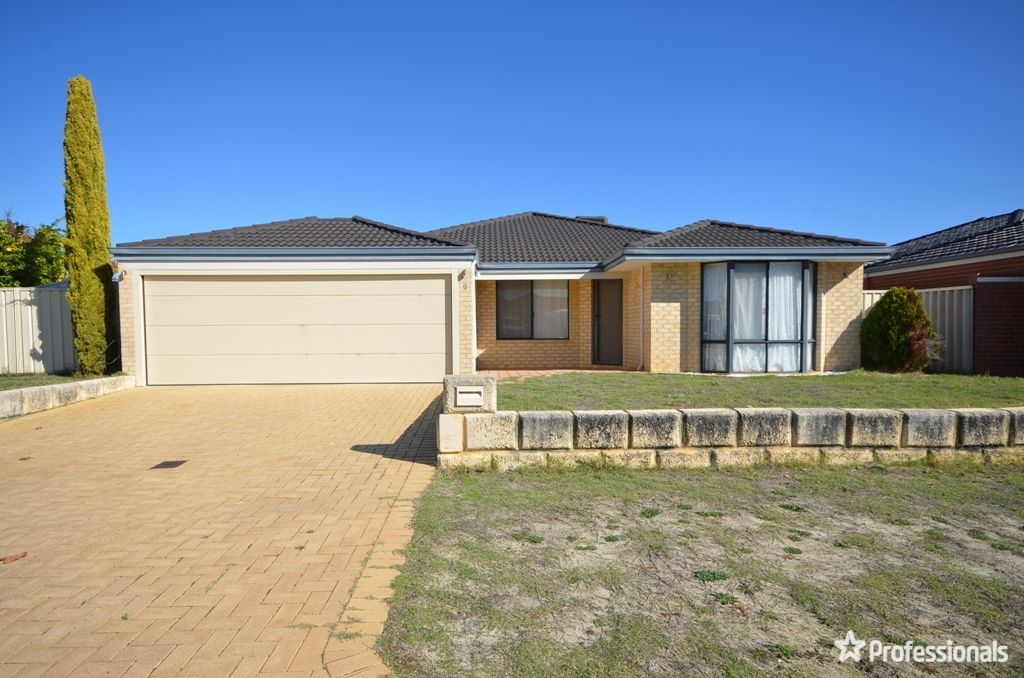8 Driftwood Court, Thornlie WA 6108 House For Rent 550 Domain