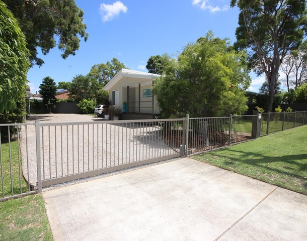 8 President Poincare Parade, Tanilba Bay NSW 2319