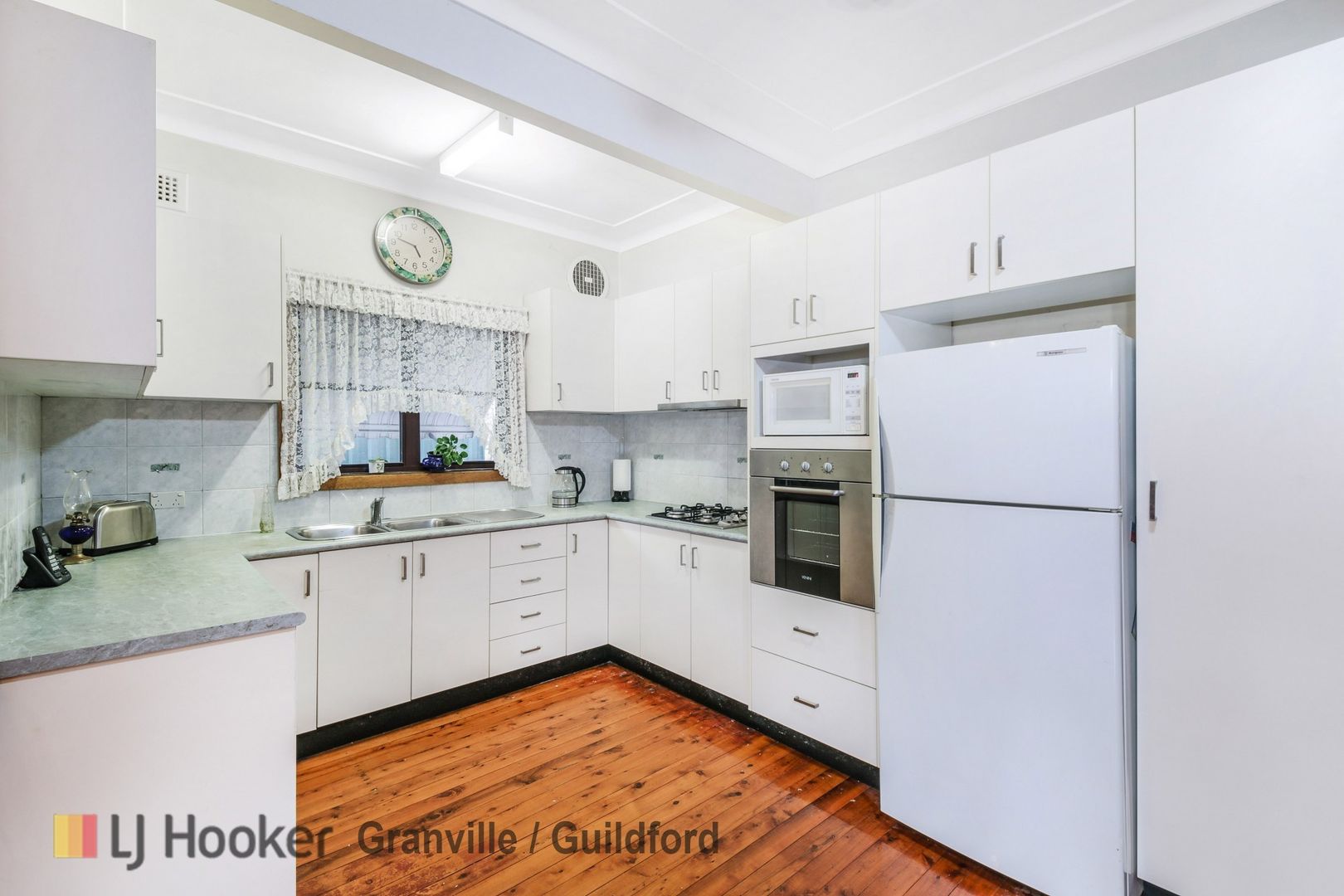 13 Leach Road, Guildford NSW 2161, Image 2