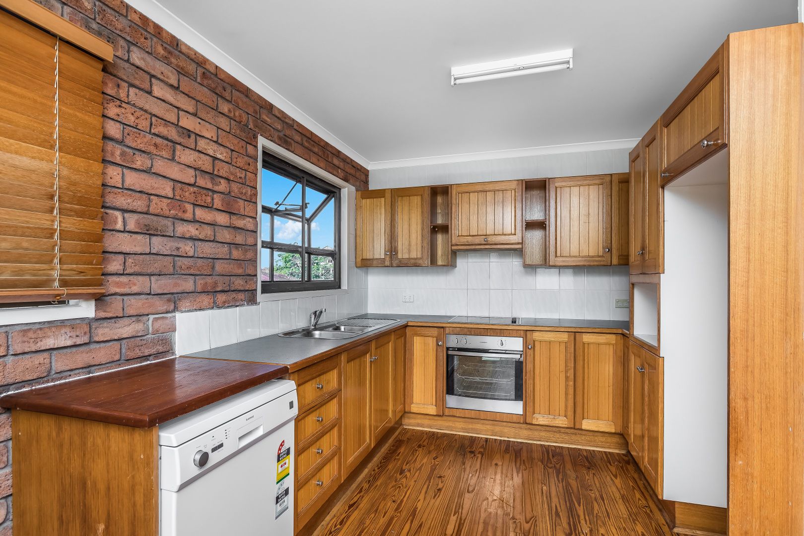 136 Turner St, Scarborough QLD 4020 House For Rent Domain