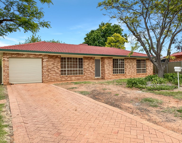 8 Kookaburra Close, Dubbo NSW 2830