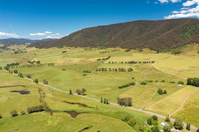 Picture of Omeo Highway, TALLANGATTA SOUTH VIC 3701