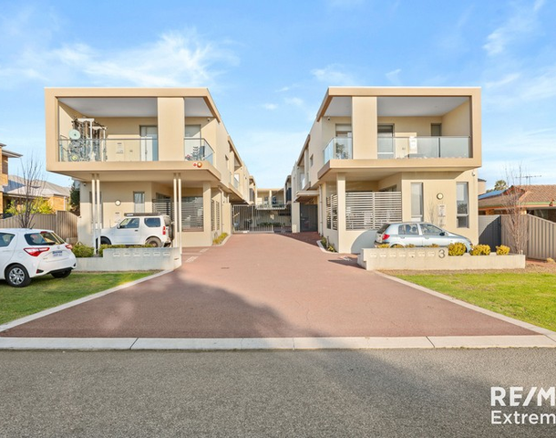 8/3 Oak Street, Cannington WA 6107