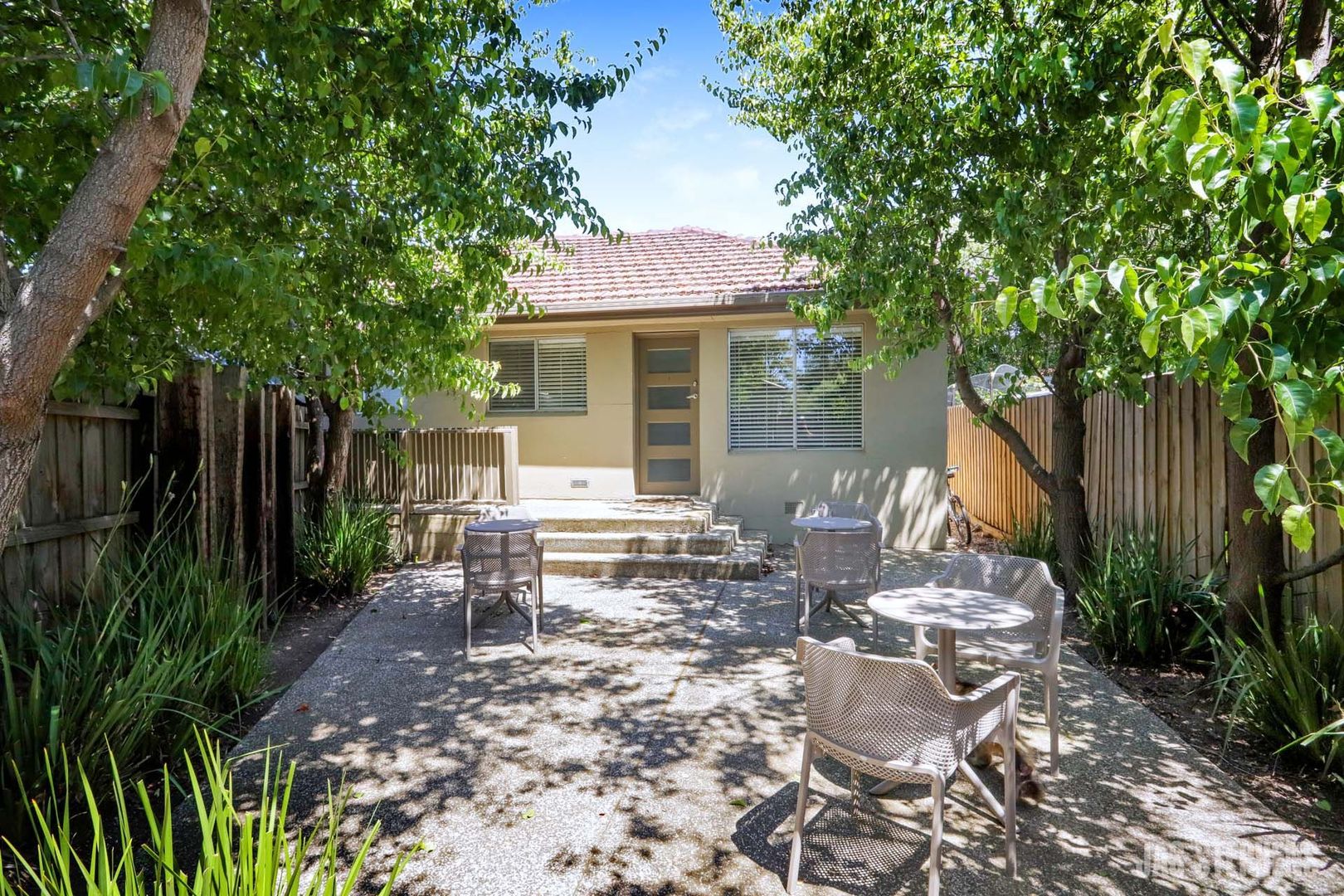 1 72 Speight Street Newport Vic 3015 Apartment For Rent 335 Domain