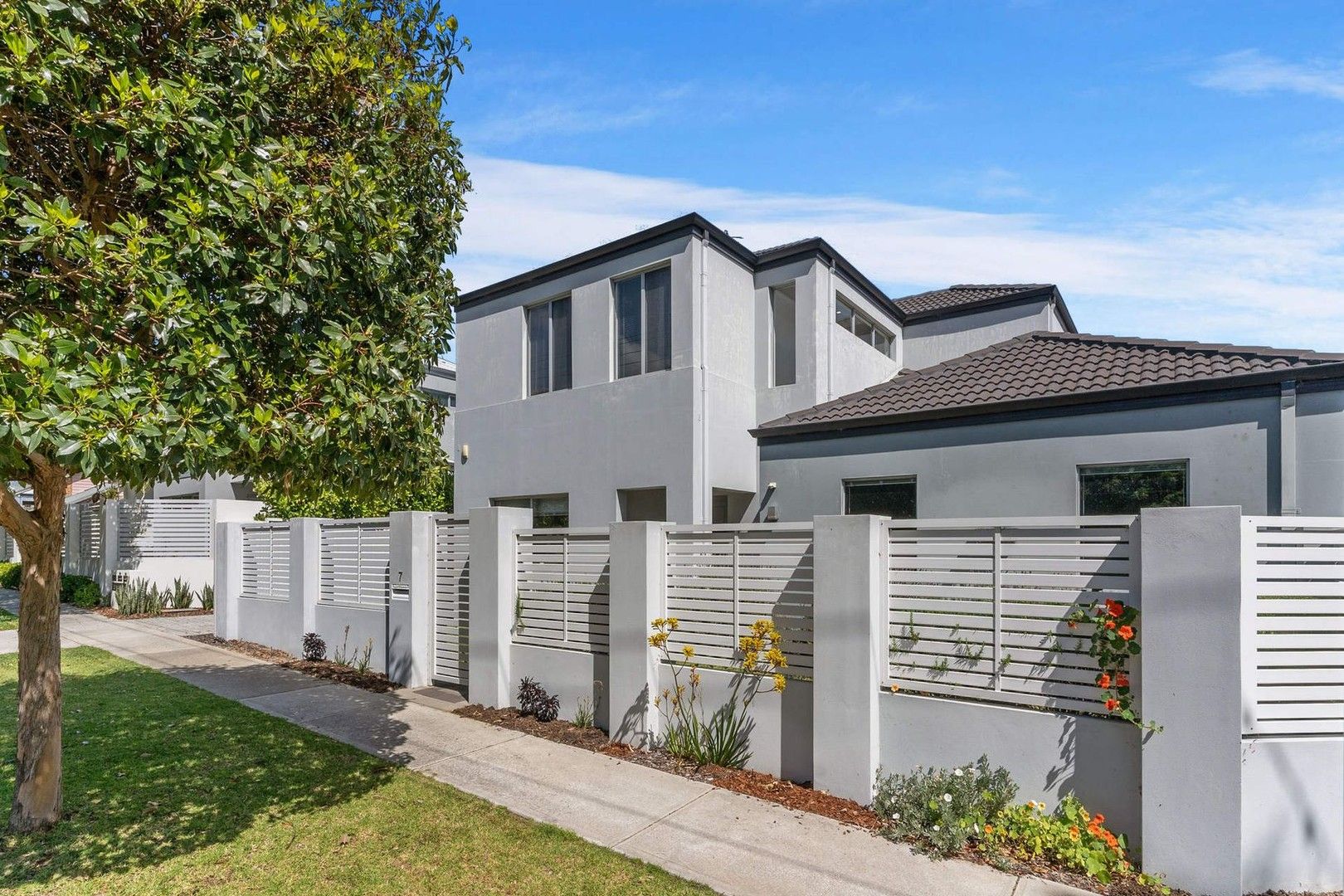 7 Anderson Street, Mount Hawthorn WA 6016, Image 0