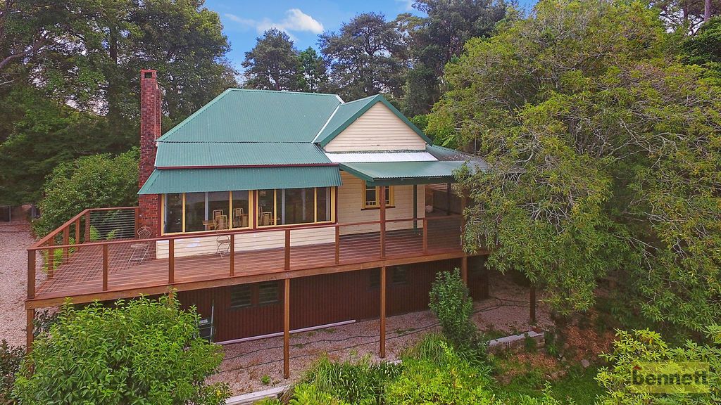 90-92 Warks Hill Road, Kurrajong Heights NSW 2758, Image 0