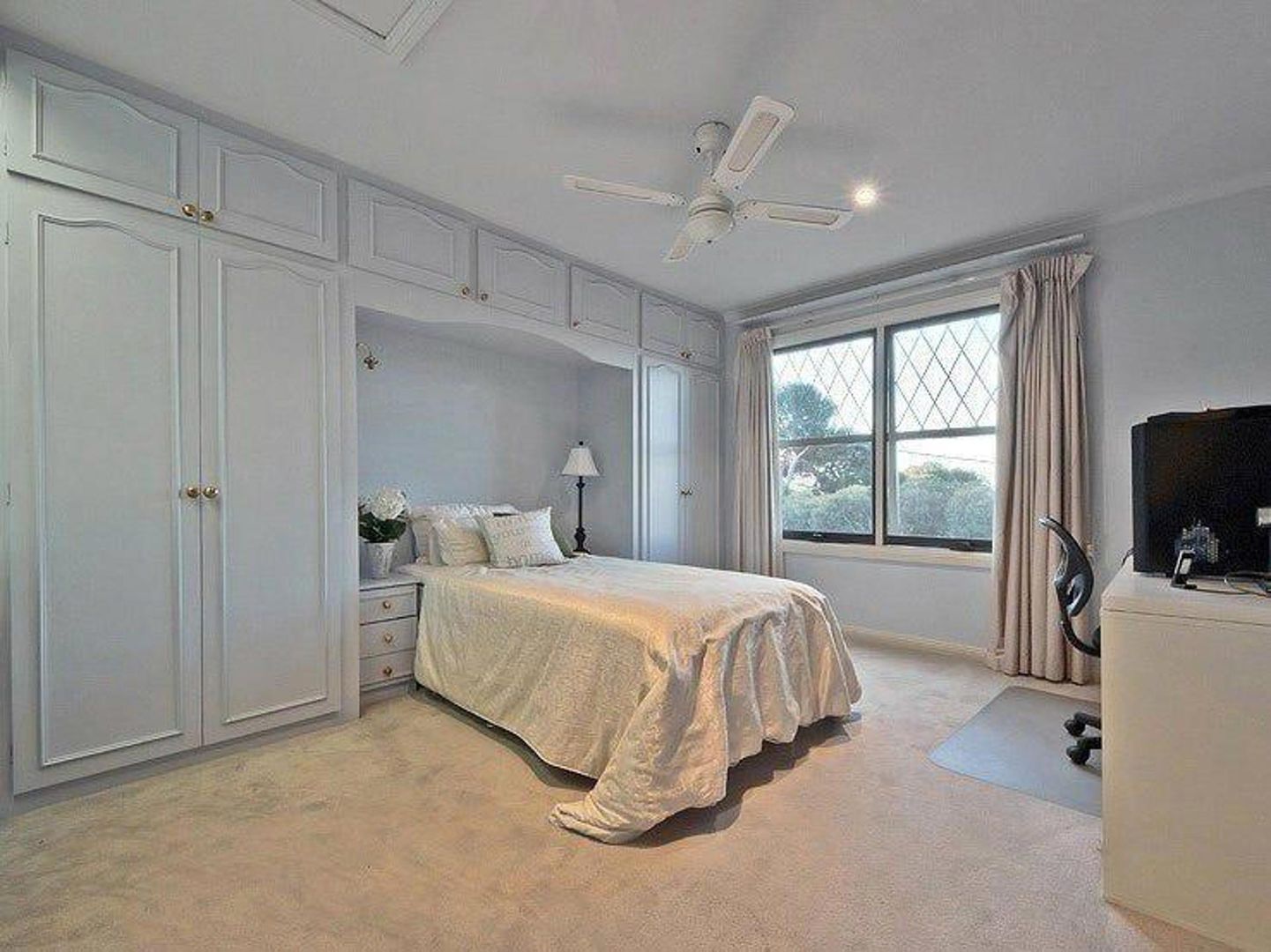 19 Old Belair Road, Mitcham SA 5062 House For Rent 1,200 Domain