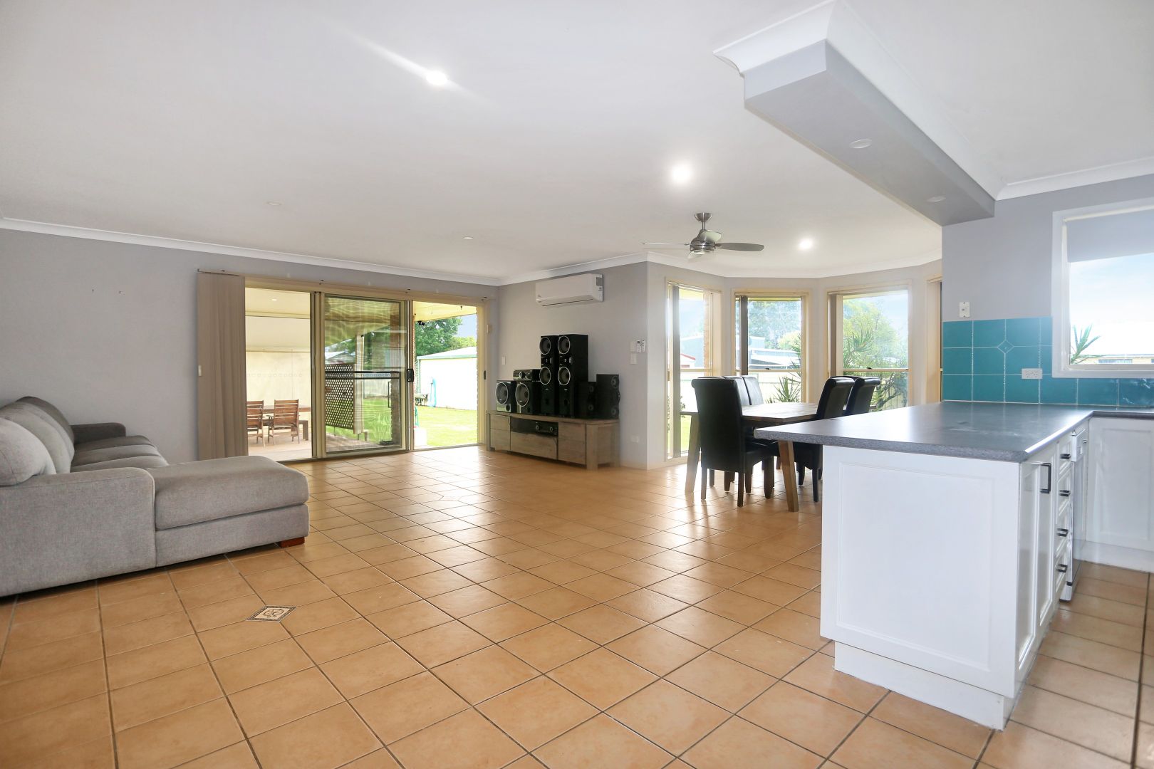 19 Edgar Street, Bulahdelah NSW 2423, Image 2