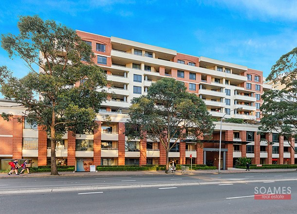 4/121-133 Pacific Highway, Hornsby NSW 2077