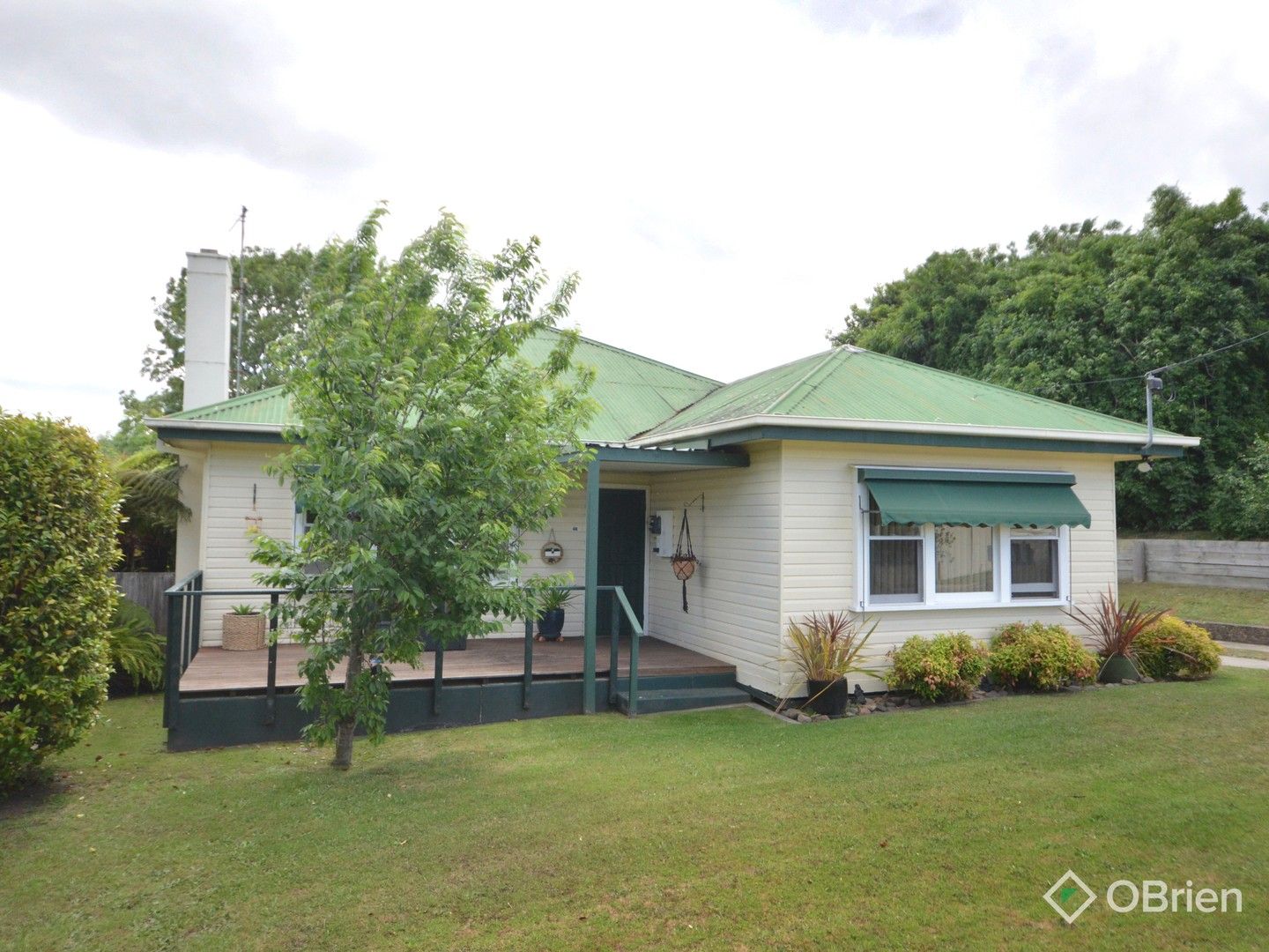 11 Great Alpine Road, Bruthen VIC 3885 Domain