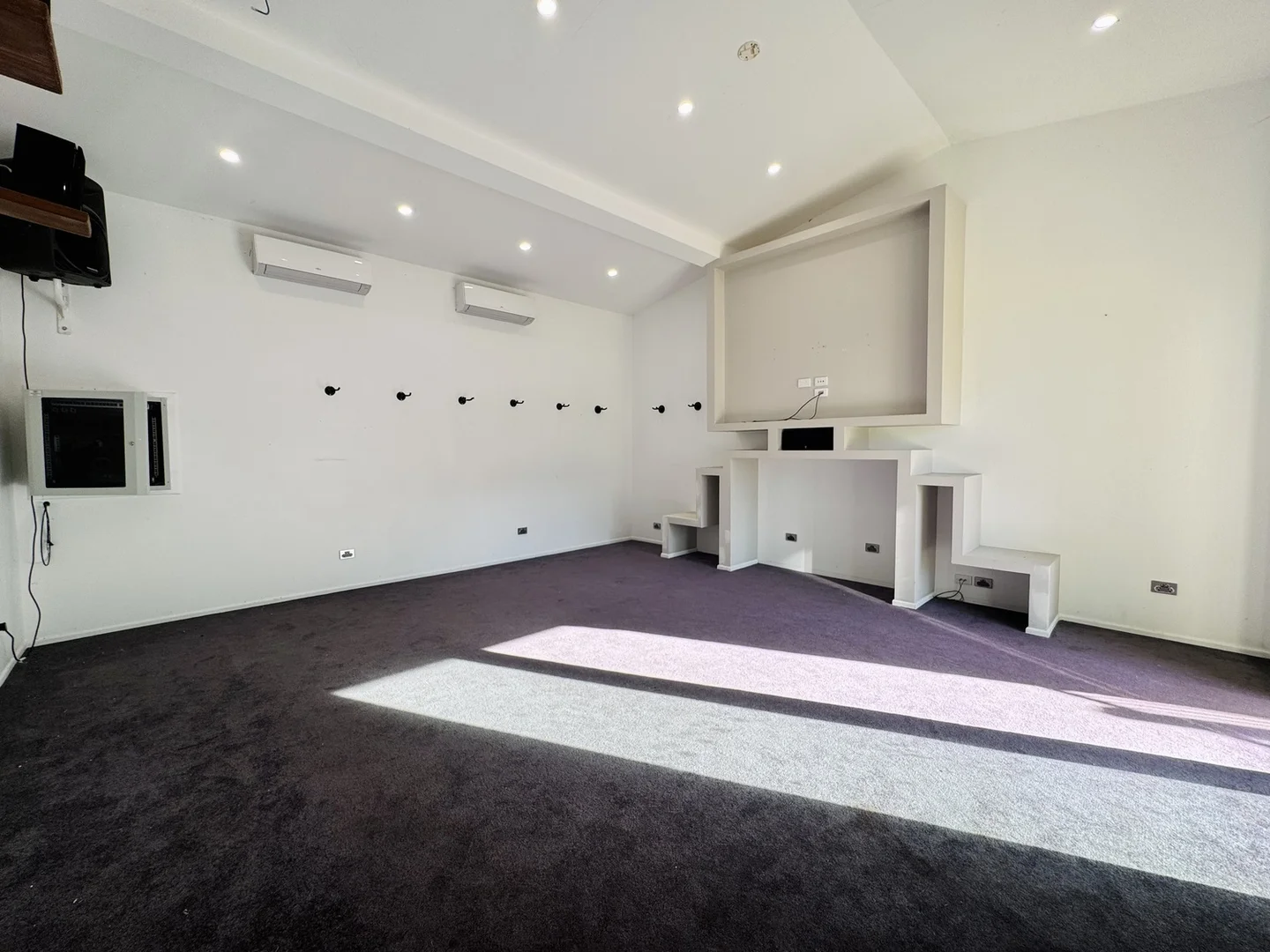 Additional image 30 of 10 GOOLAGONG Crescent, Moranbah QLD 4744