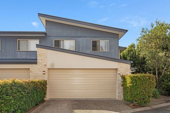 3 bedrooms Townhouse in 101/172-180 Fryar Road EAGLEBY QLD, 4207