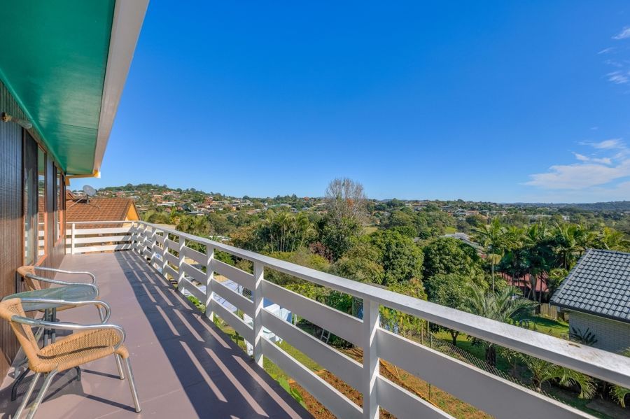 12 Banora Hills Drive, Banora Point NSW 2486, Image 2