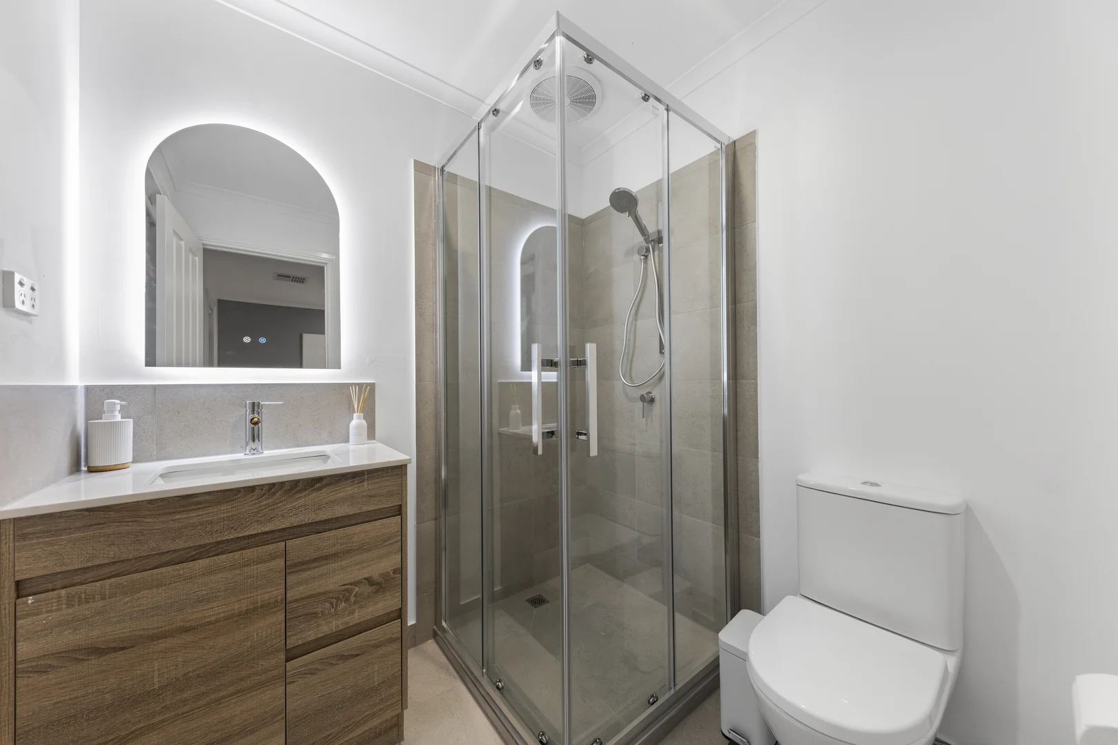 Additional image 14 of 43 Leigh Drive, Pakenham VIC 3810