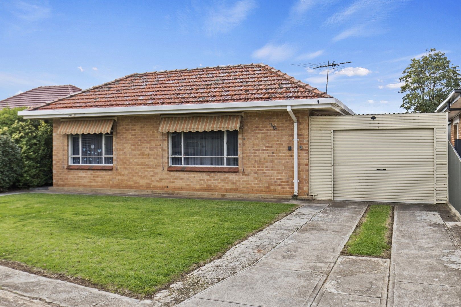 10 Athlone Street, Woodville South SA 5011, Image 0