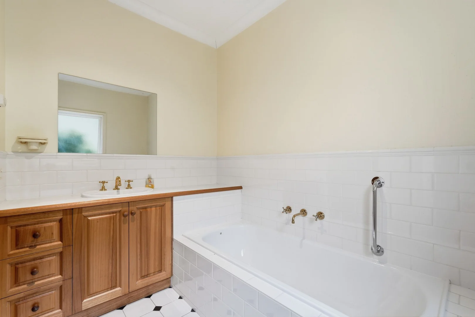 Additional image 9 of 2/2 Fisher Lane, Sandy Bay TAS 7005