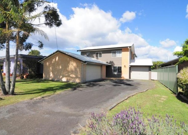 12 June Avenue, Basin View NSW 2540