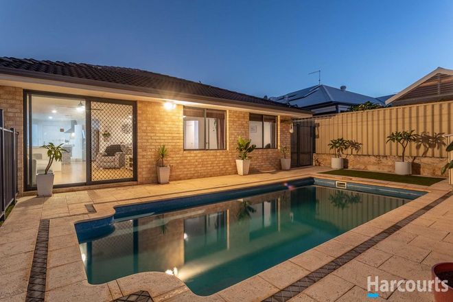 Picture of 144 Caledonia Avenue, CURRAMBINE WA 6028