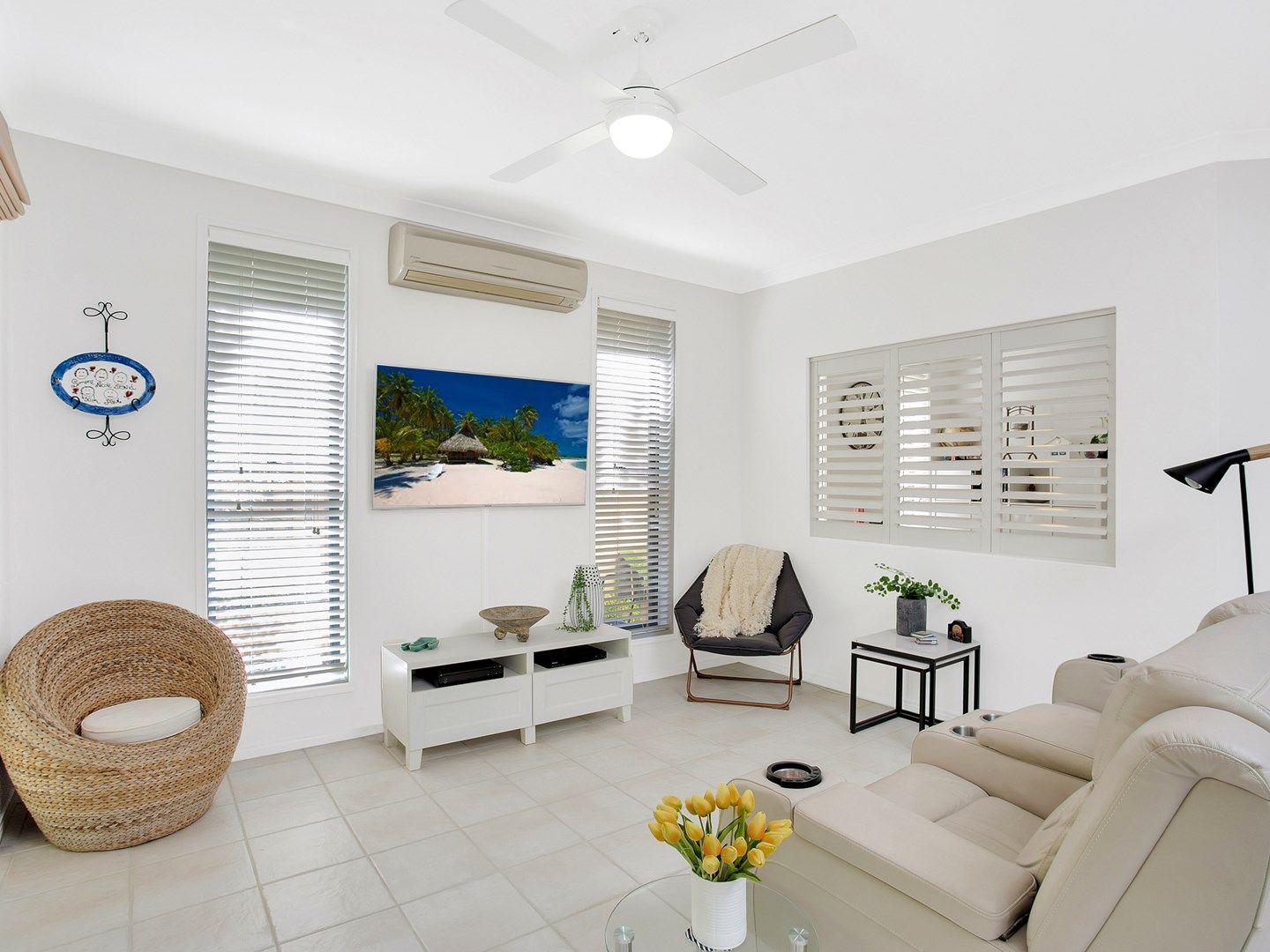 1052/1 The Cove Crescent, Carrara QLD 4211, Image 1