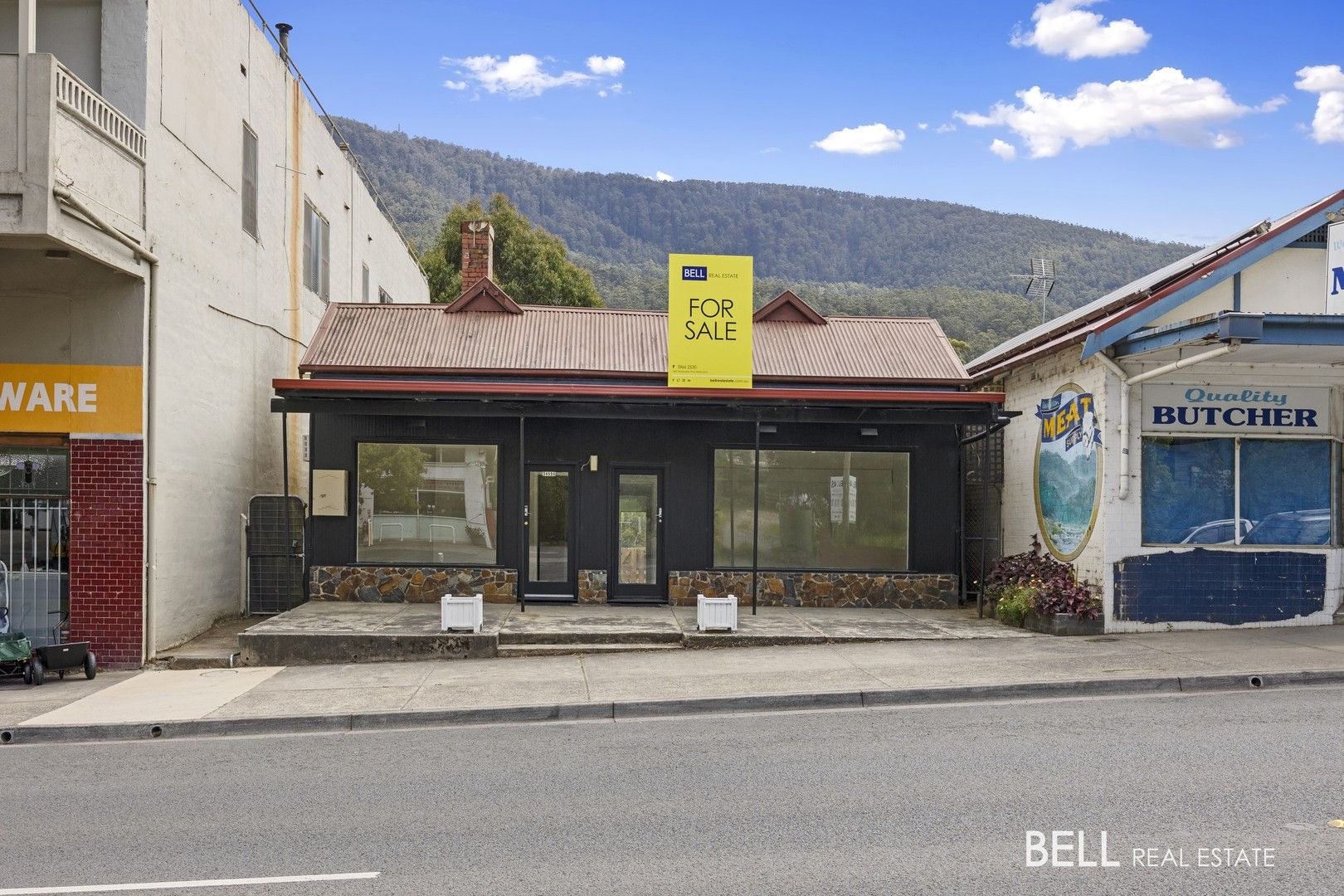 3 bedrooms House in 3459a WARBURTON Highway WARBURTON VIC, 3799