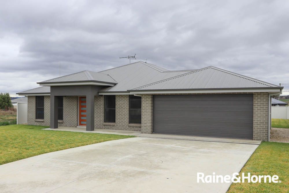 5 Austin Place, Eglinton NSW 2795