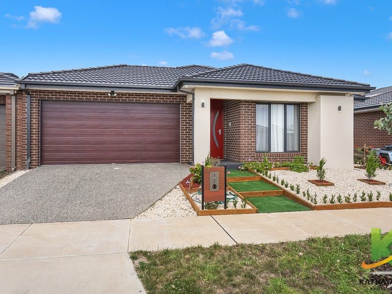 4 bedrooms House in 13 Explorer Crescent DIGGERS REST VIC, 3427