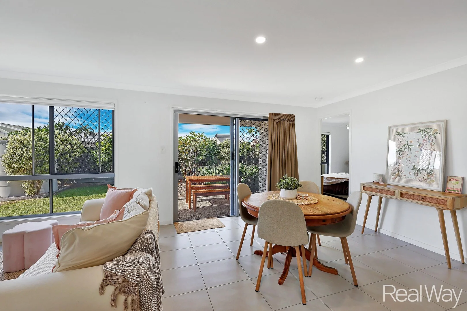 Additional image 6 of 10/4 The Pines Court, Millbank QLD 4670