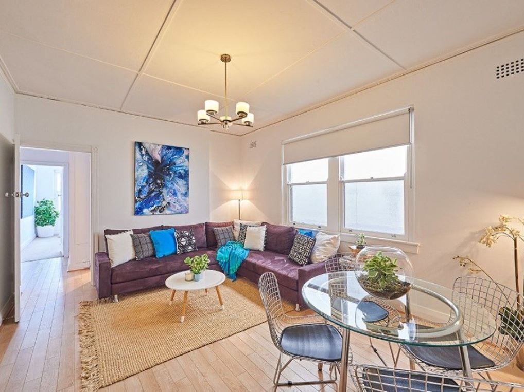 8/2A Darling Point Road, Edgecliff Property History & Address