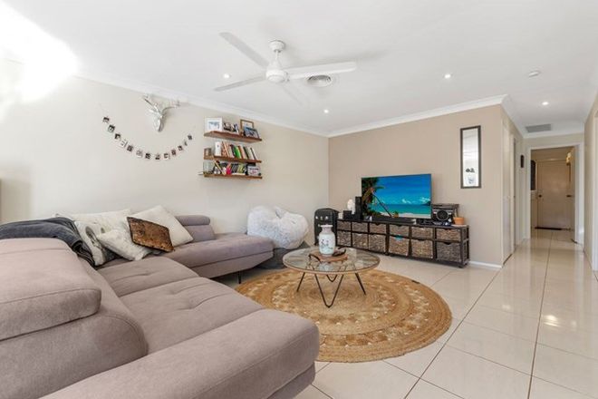 Picture of 2/67 Corunna Crescent, ASHMORE QLD 4214