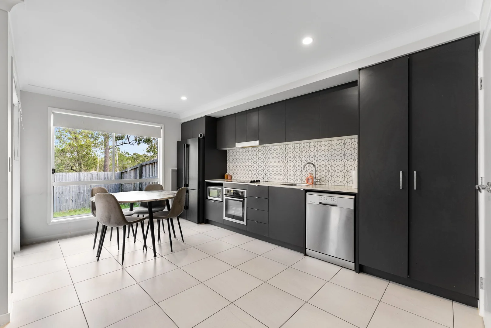 Additional image 4 of 35 Farmer Place, Park Ridge QLD 4125