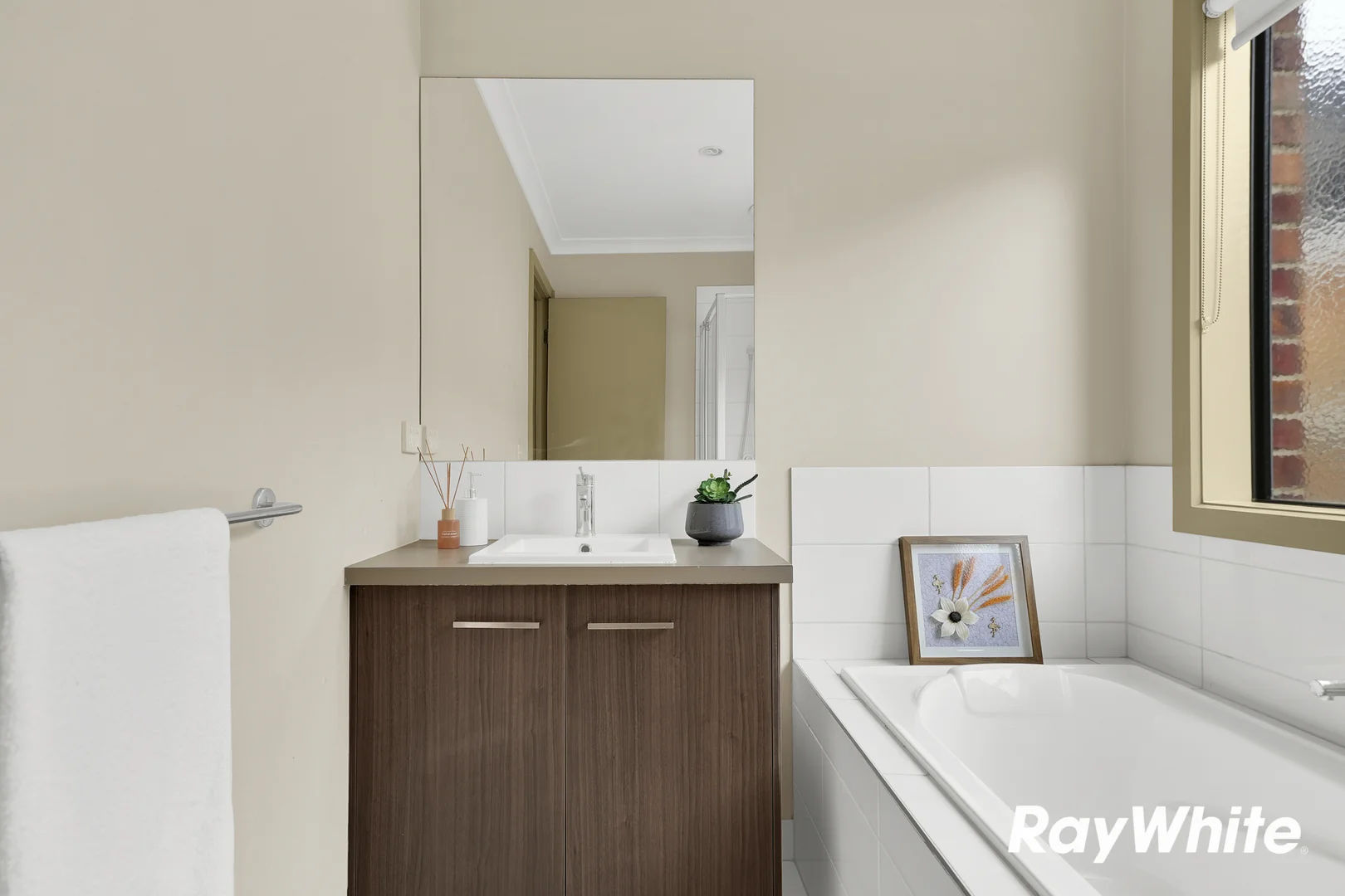 Additional image 16 of 136 Eminence Boulevard, Doreen VIC 3754