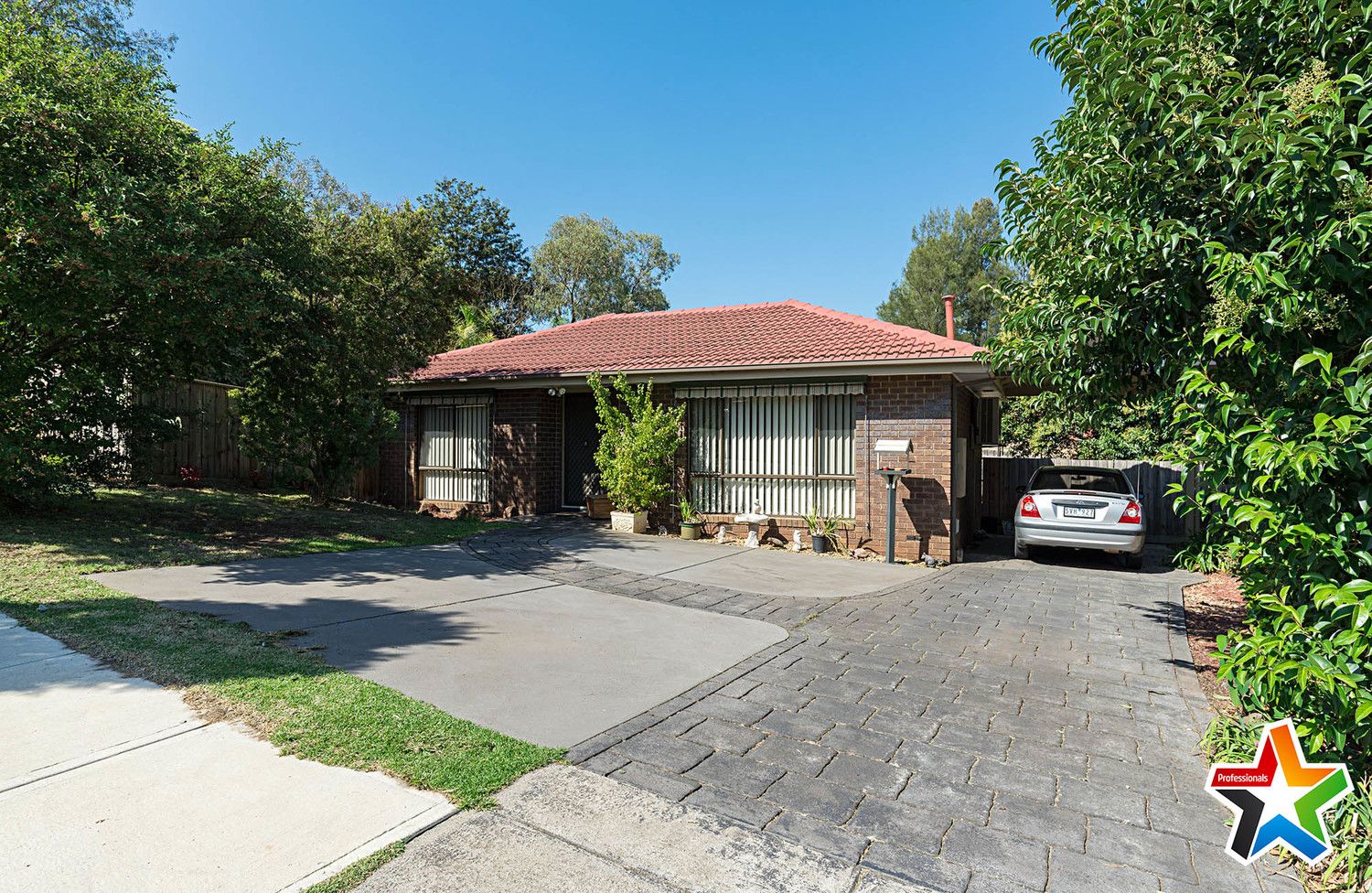 40 Churchill Drive, Mooroolbark VIC 3138, Image 0