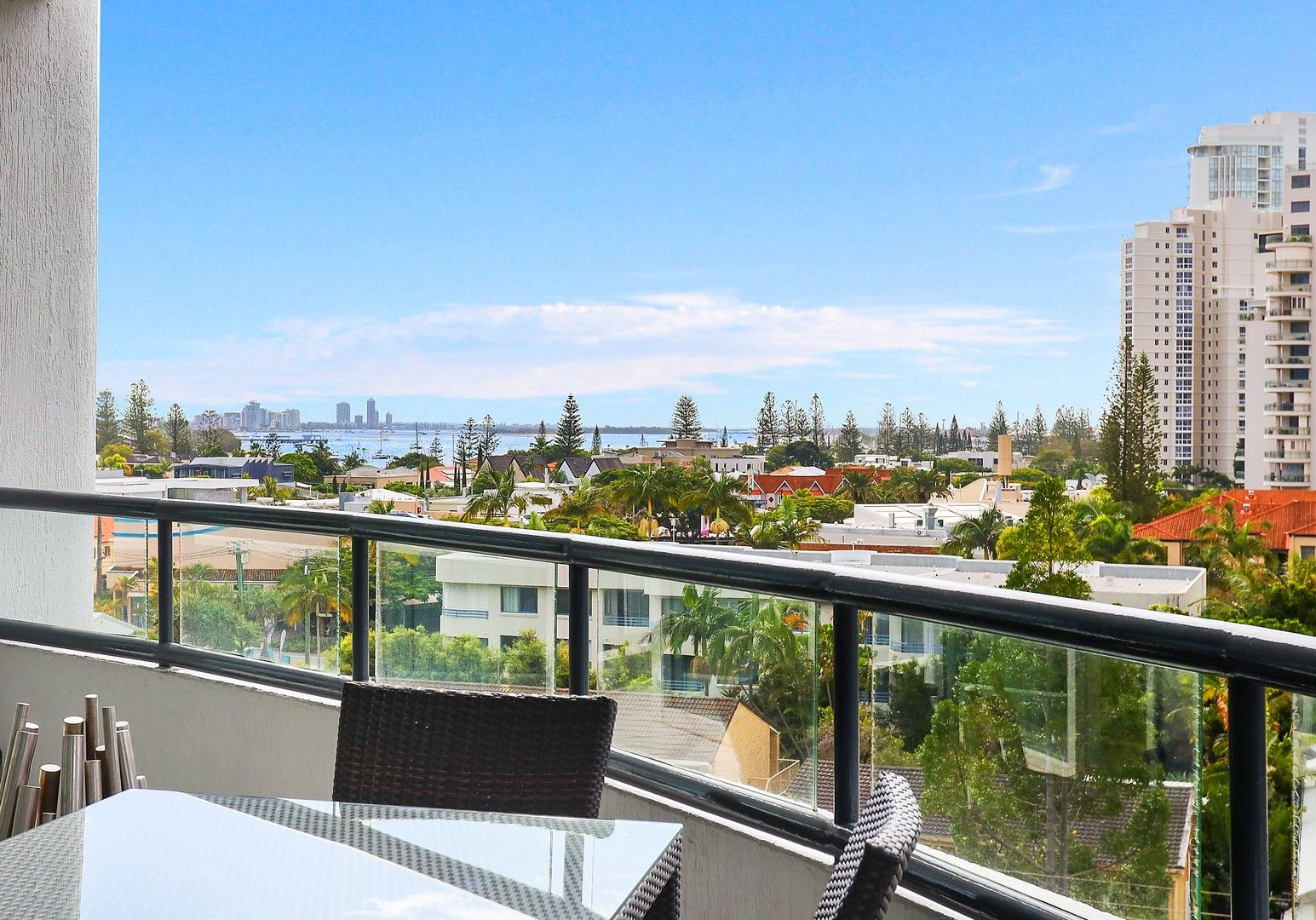 22/3 Tedder Avenue, Main Beach QLD 4217, Image 0