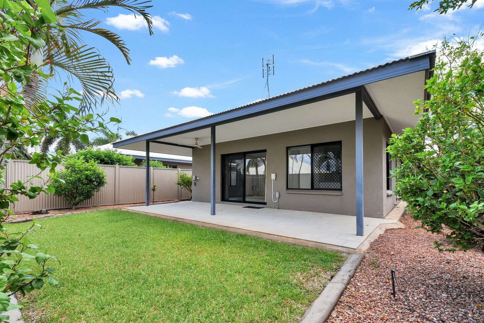 2/11 Bryden Street, Rosebery NT 0832, Image 0