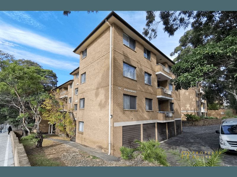 2 bedrooms Apartment / Unit / Flat in 5/175 Herring Road MACQUARIE PARK NSW, 2113