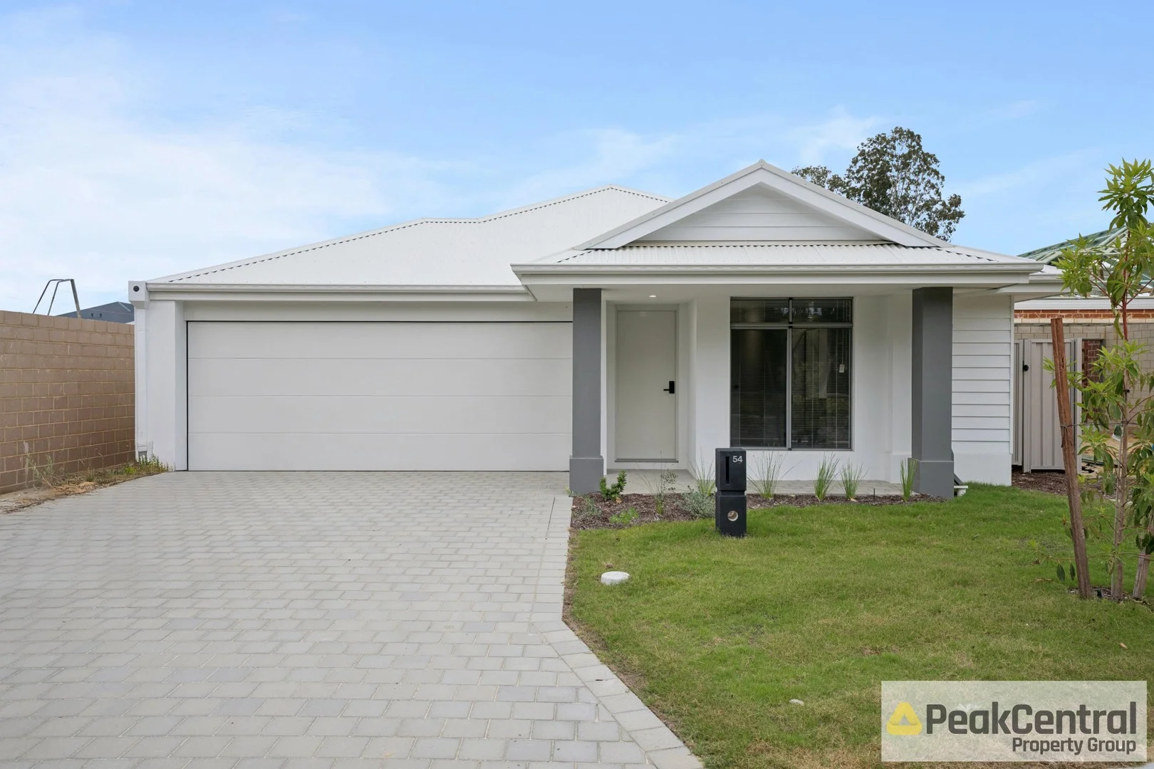 54 Glimmer Loop, Bennett Springs WA 6063