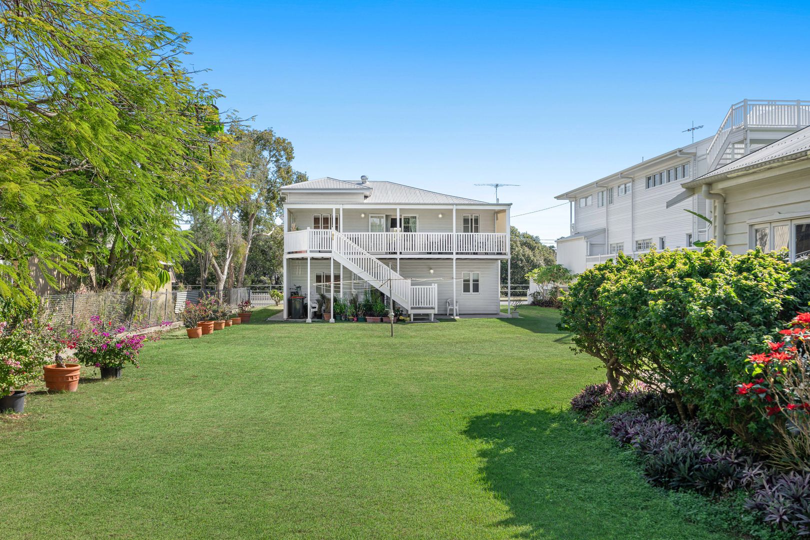 5 Waterloo Esplanade, Wynnum QLD 4178, Image 2