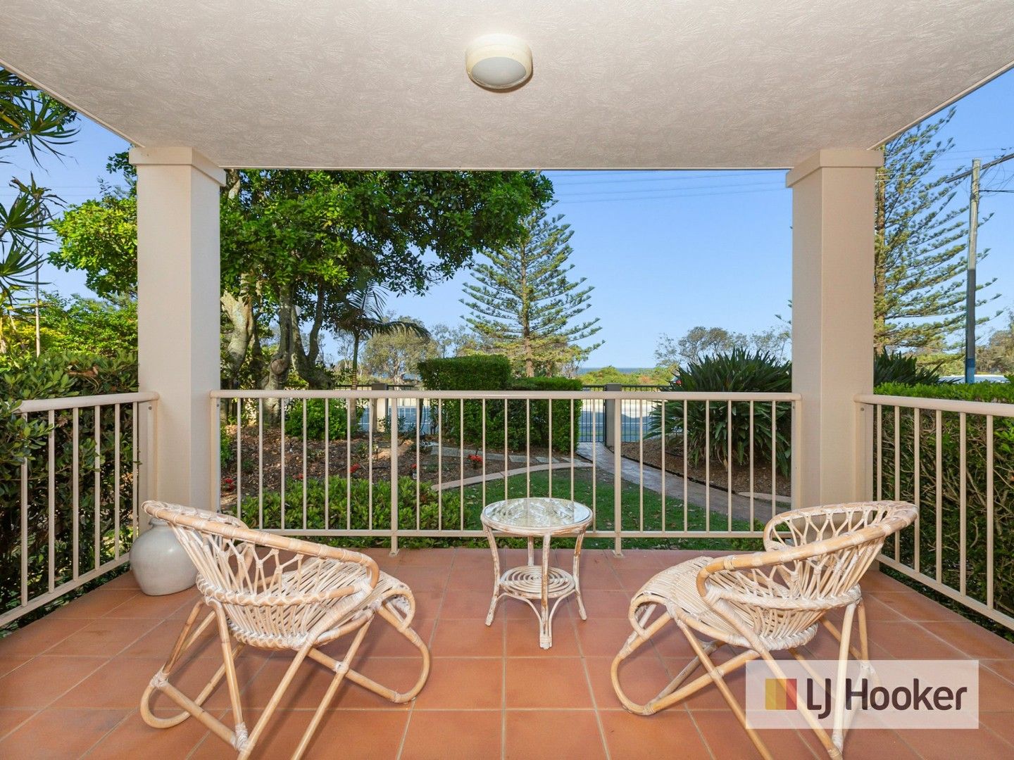 3 bedrooms Apartment / Unit / Flat in 2/210 Marine Parade KINGSCLIFF NSW, 2487
