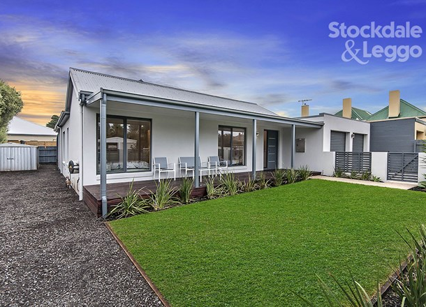 2 James Street, Port Fairy VIC 3284