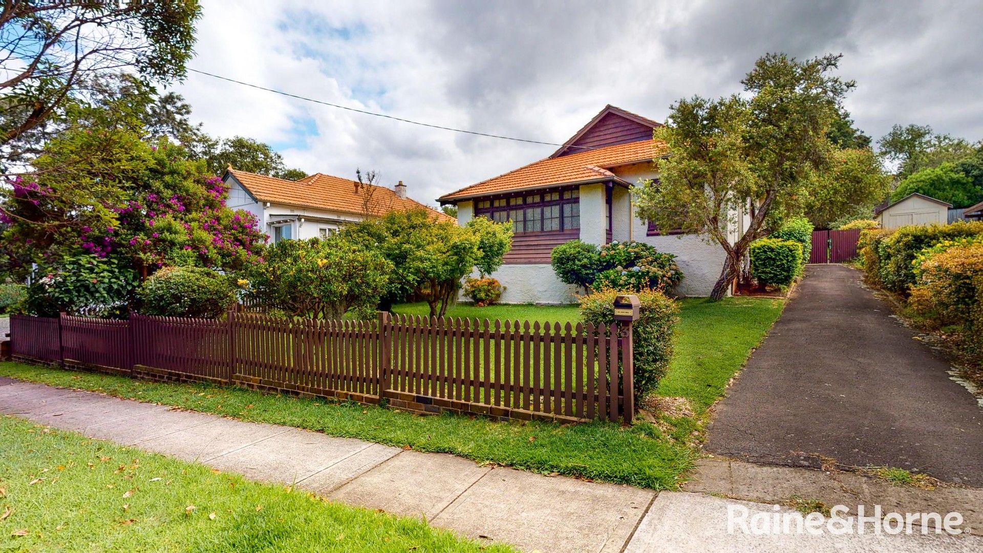 2 bedrooms House in 3 Central Avenue EASTWOOD NSW, 2122